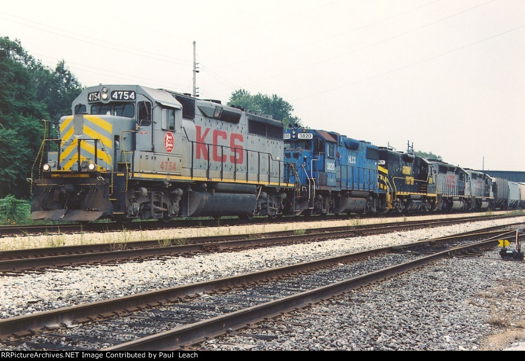 Grain train eases out of the yard
